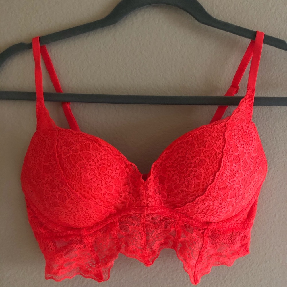 VS PINK